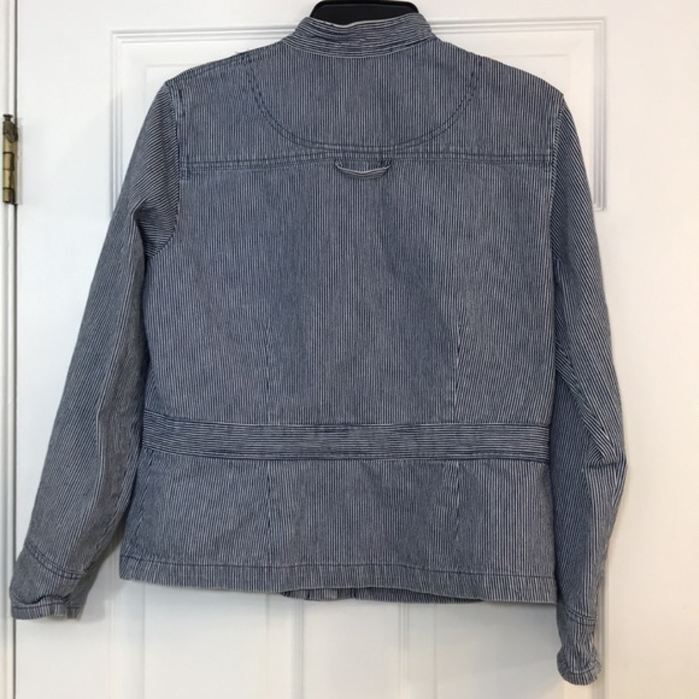 St. John's Bay Button Front Jacket-Size M - Picture 2 of 5